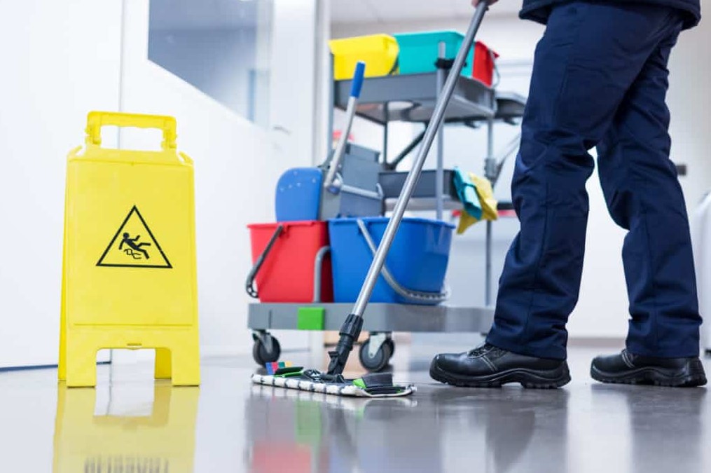 How To Keep Your Office Spotless With Commercial Cleaning Services